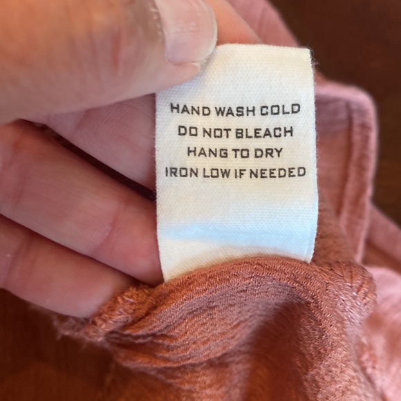 Mine Crossover Tie Front Rust Colored Top - Picture 10 of 12